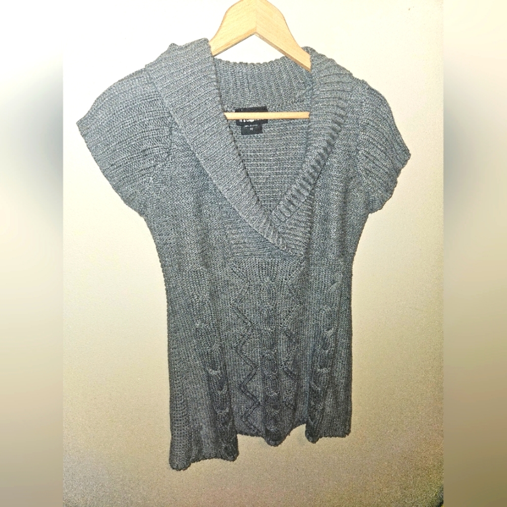 Its Our Time Sweater Cardigan Dress Medium 100% Acrylic Grey Collar With Texture